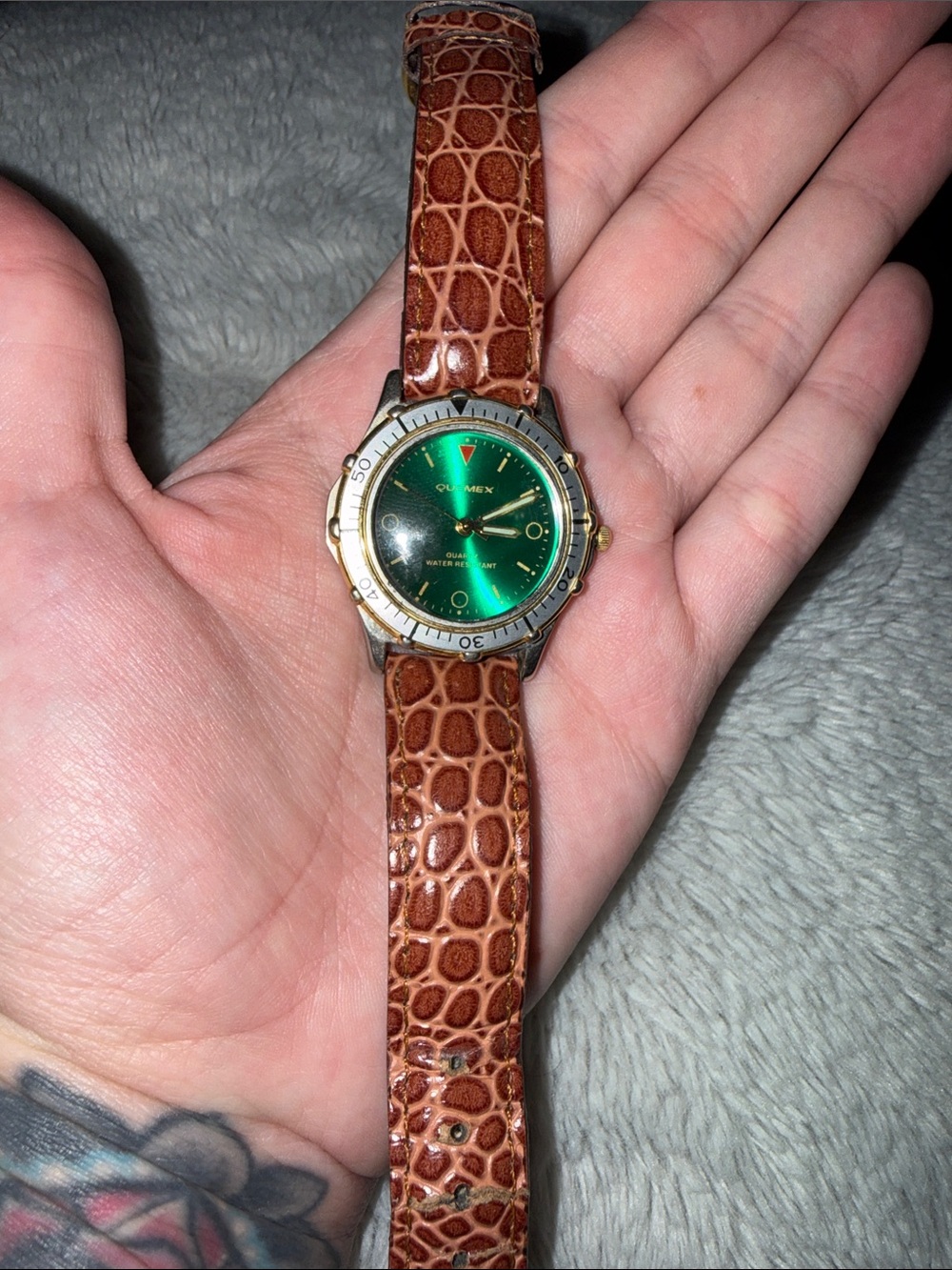 Vintage Quemex Green Dial with Brown Croc Leather Strap Watch